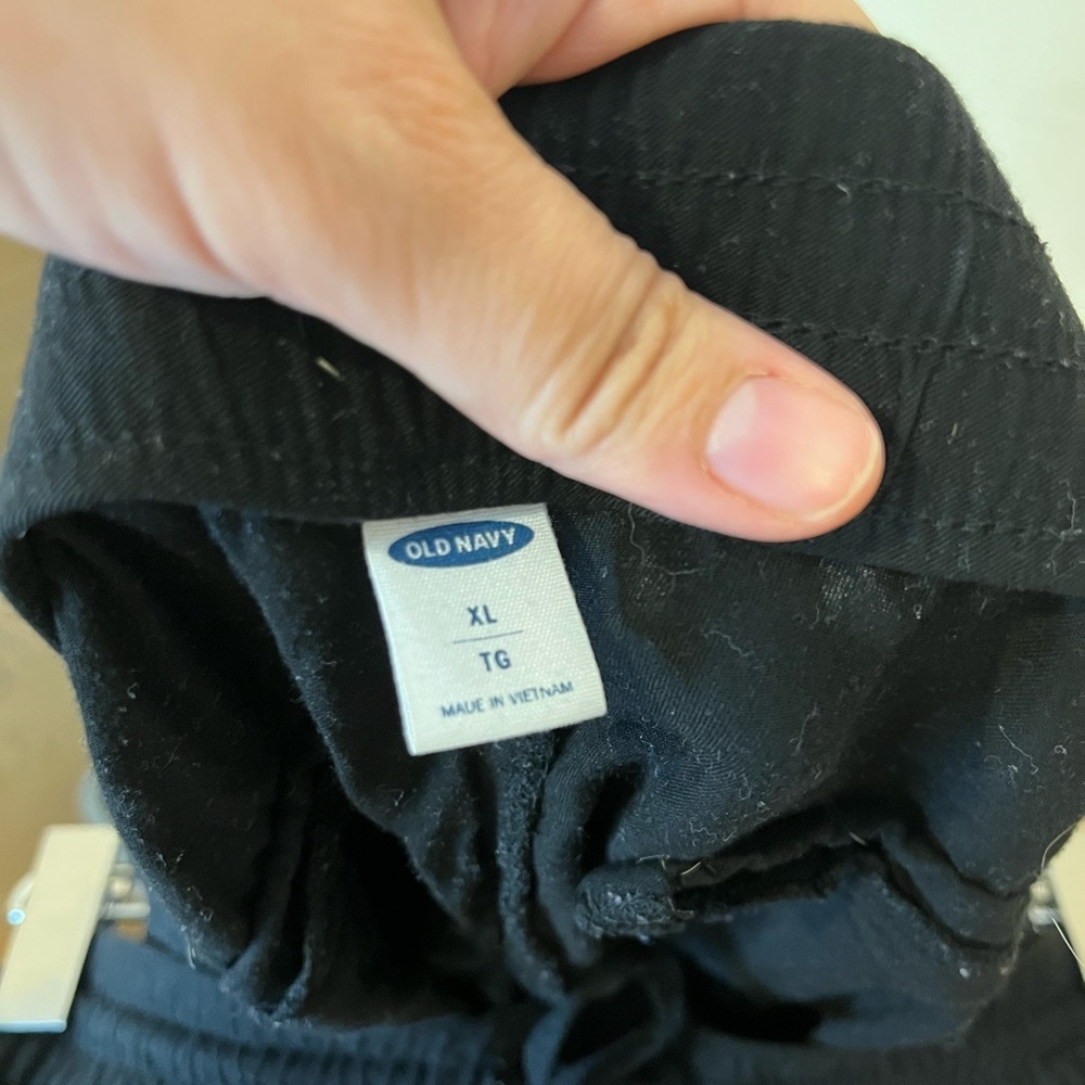 ⭐️2/$20⭐️ Old Navy Flowy Drawstring Joggers​​ - Picture 3 of 3